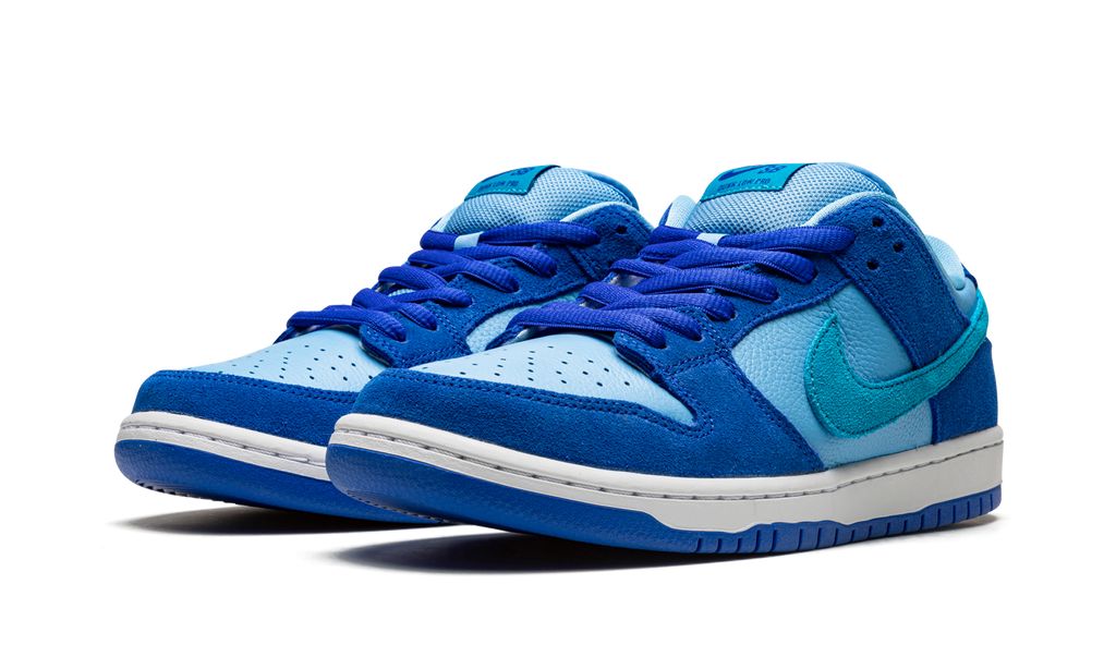 NK SB Dunk Low Blaue Himbeere