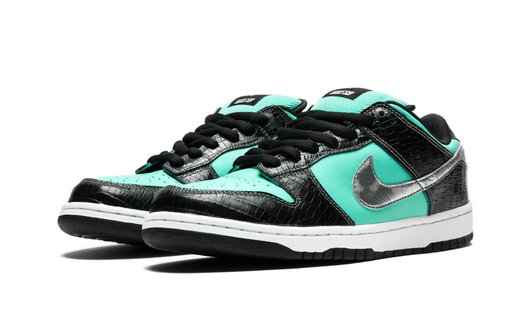 NK SB Dunk Low Diamond Supply Co. Aqua Blau