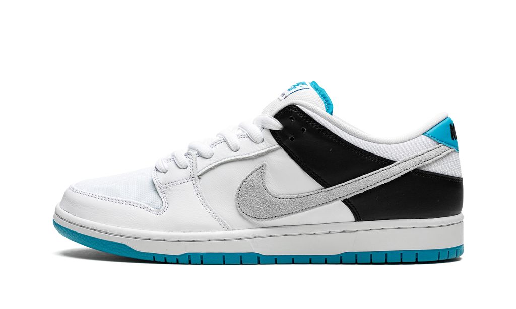 NK SB Dunk Low Laser Blau