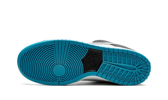 NK SB Dunk Low Laser Blau