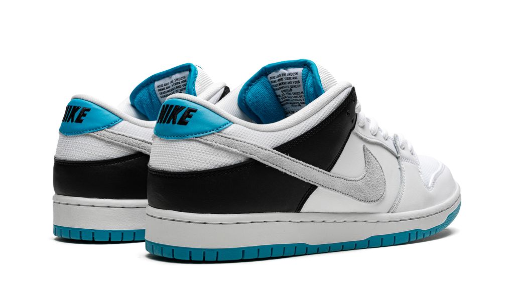 NK SB Dunk Low Laser Blau