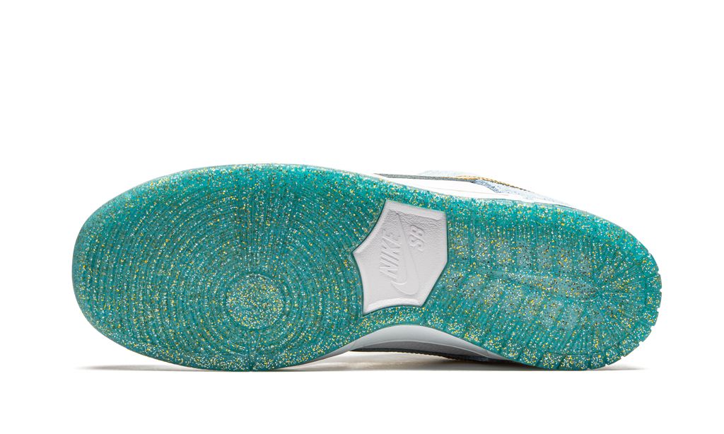 NK SB Dunk Low Sean Cliver