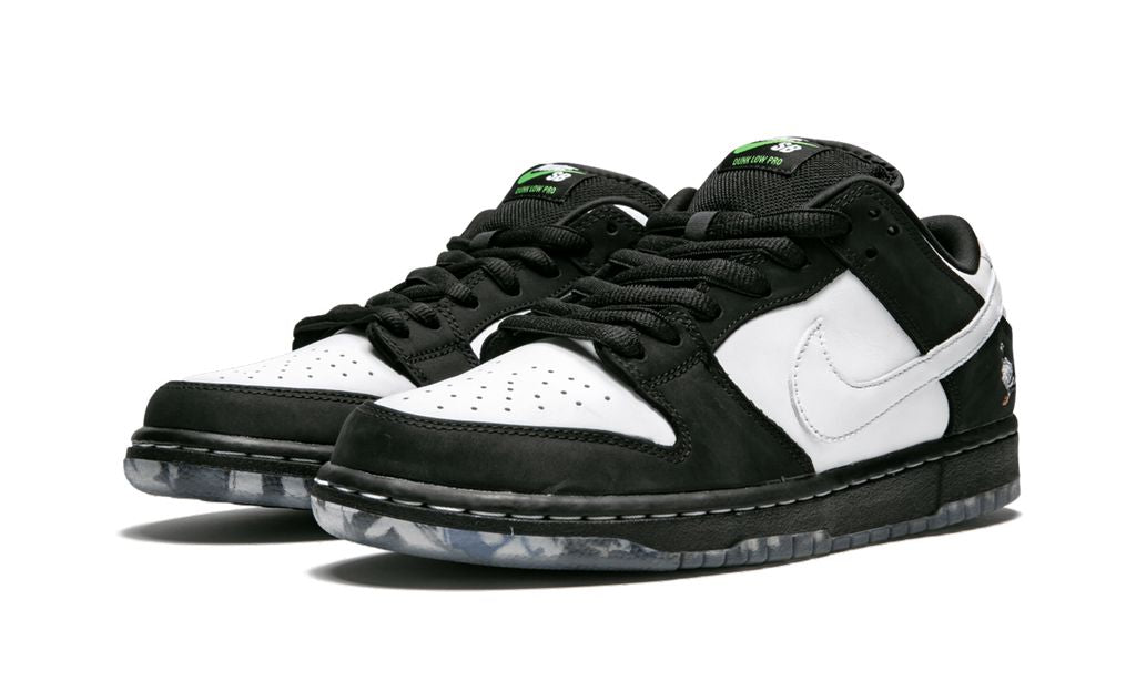 NK SB Dunk Low Staple Panda Pigeon 